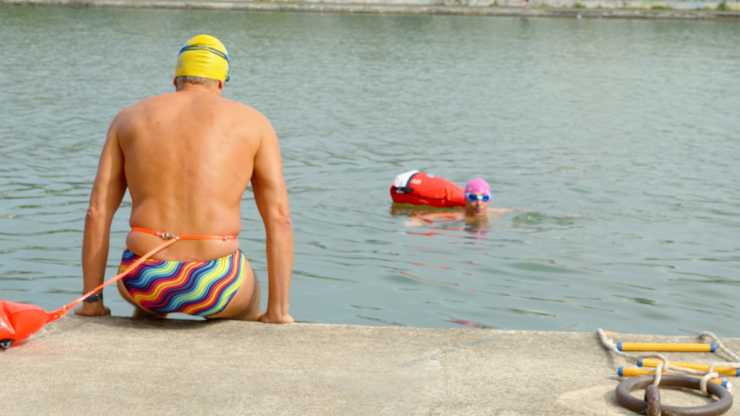 Swimming in the Seine